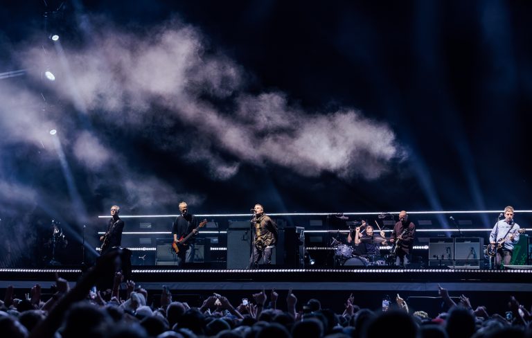 Oasis honour late Liverpool star Diogo Jota with ‘Live Forever’ at first reunion show