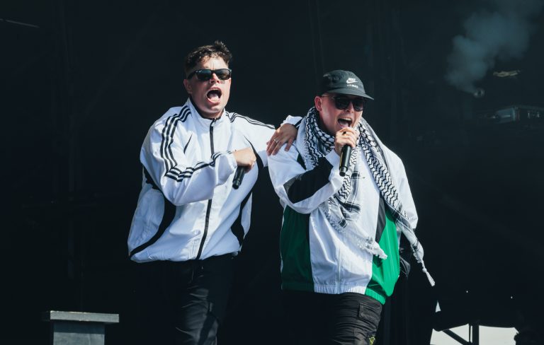 Watch Fontaines D.C.’s Grian Chatten join Kneecap on stage for ‘Better Way To Live’ at Finsbury Park
