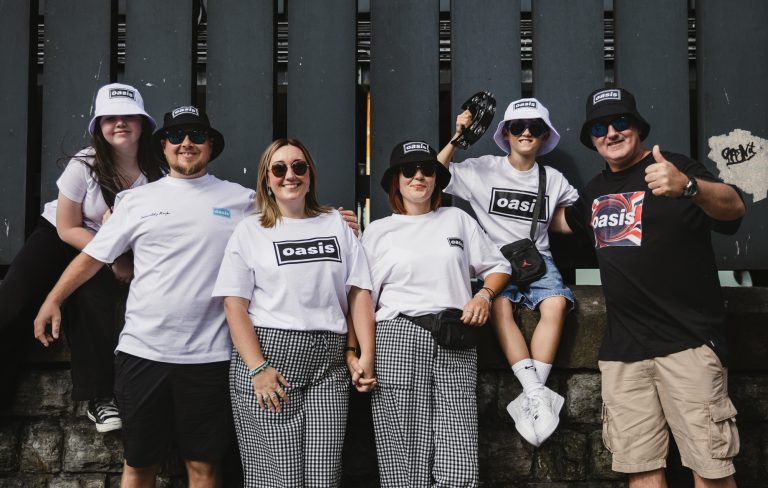 Fancy a Digsy’s Dinner? Prezzo and Iceland are offering free “lasaaaaagnaaa” to Oasis fans