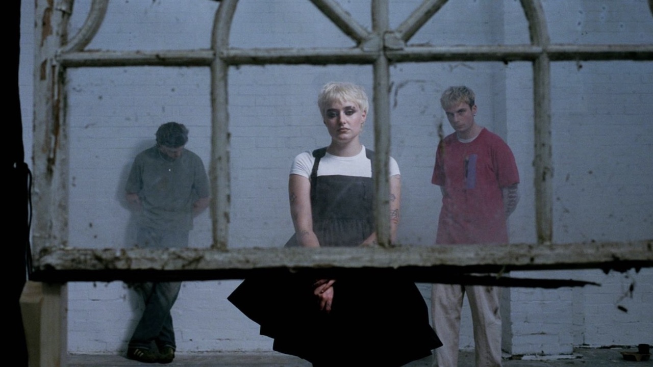 “Women get angry and we are expected to contain our rage but I allowed myself to go there.” Irish alt. rockers NewDad share new single Roobosh, announce new album Altar