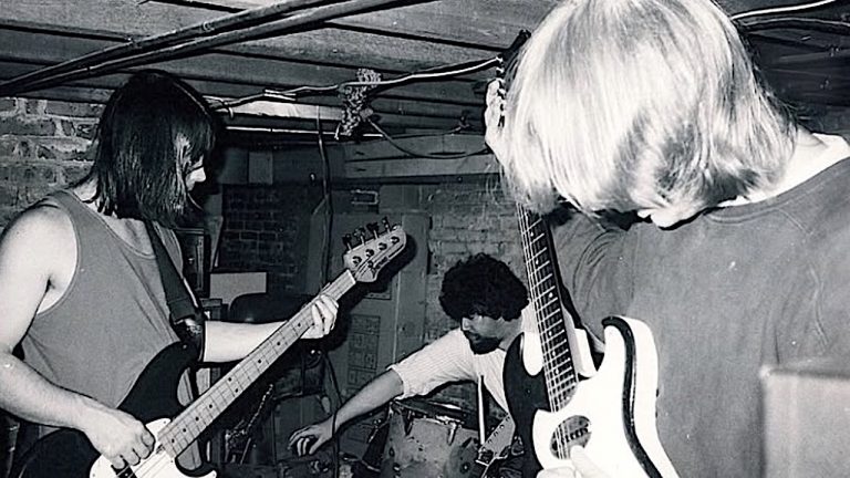 Founding Monster Magnet drummer/bassist Tim Cronin dead at 63