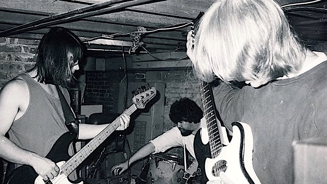 Founding Monster Magnet drummer/bassist Tim Cronin dead at 63