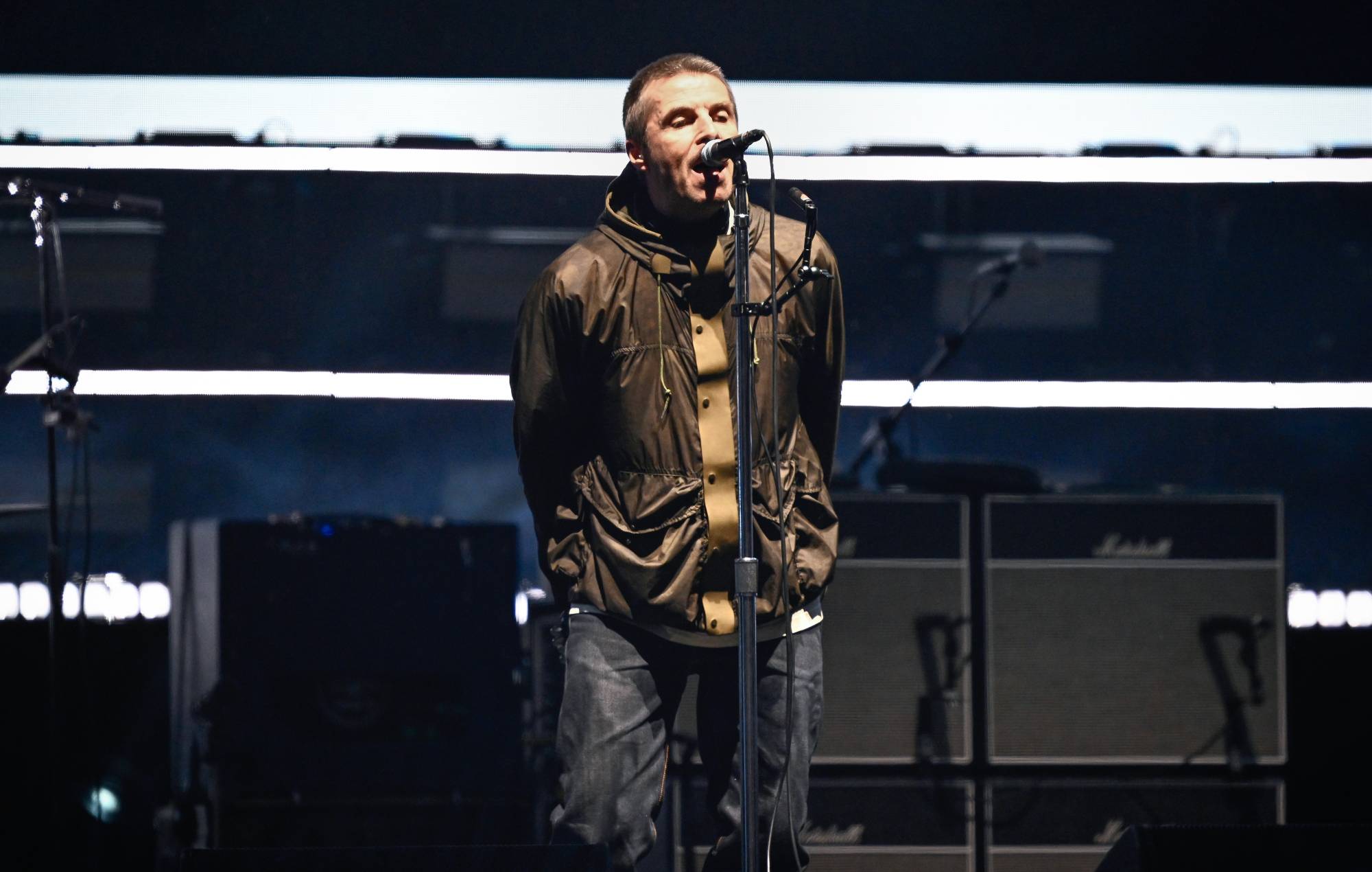 Oasis kick off their first show in 16 years with ‘Hello’