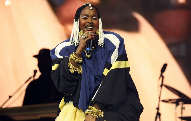 Watch Drake bring out Lauryn Hill at special guest laden set at London’s Wireless Festival