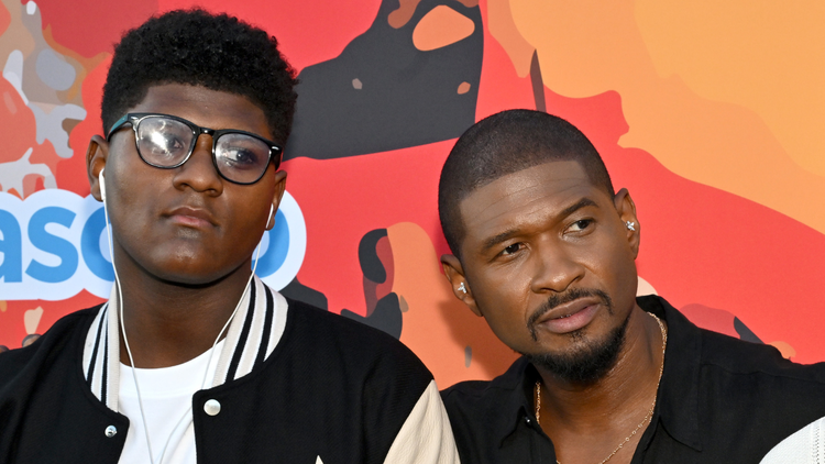 Usher Vibes To Son Naviyd’s “Smooth Blues” Single On TikTok