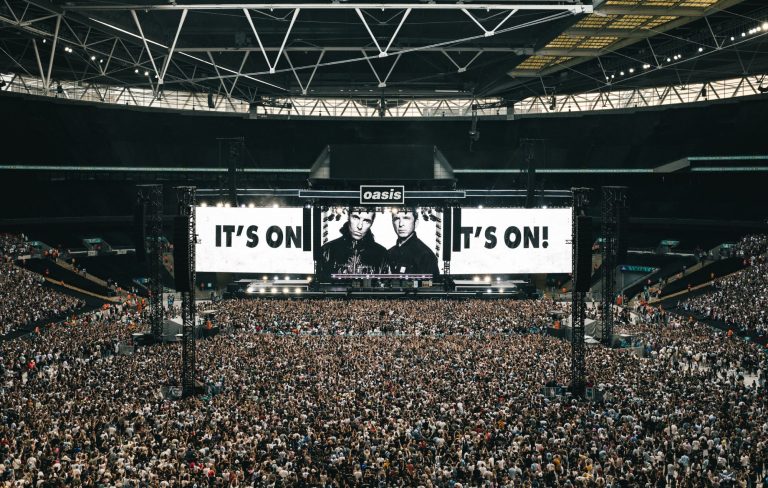 Fans react to Oasis’ “unbelievable” first night of Wembley residency: “Our band is back”
