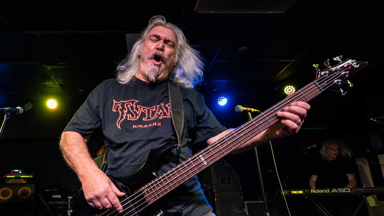 Founding Angel Witch bassist Kevin Riddles dead at 68