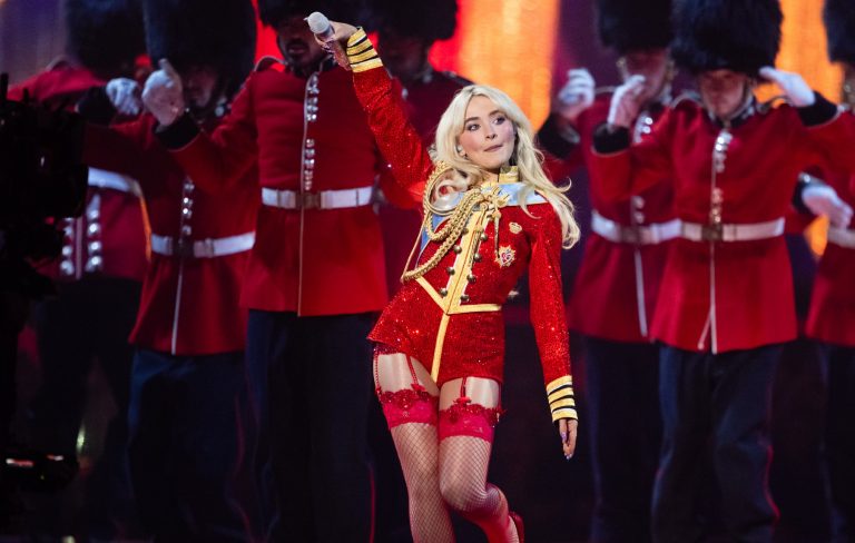 Watch Sabrina Carpenter bring out Duran Duran for ‘Hungry Like The Wolf’ at BST Hyde Park