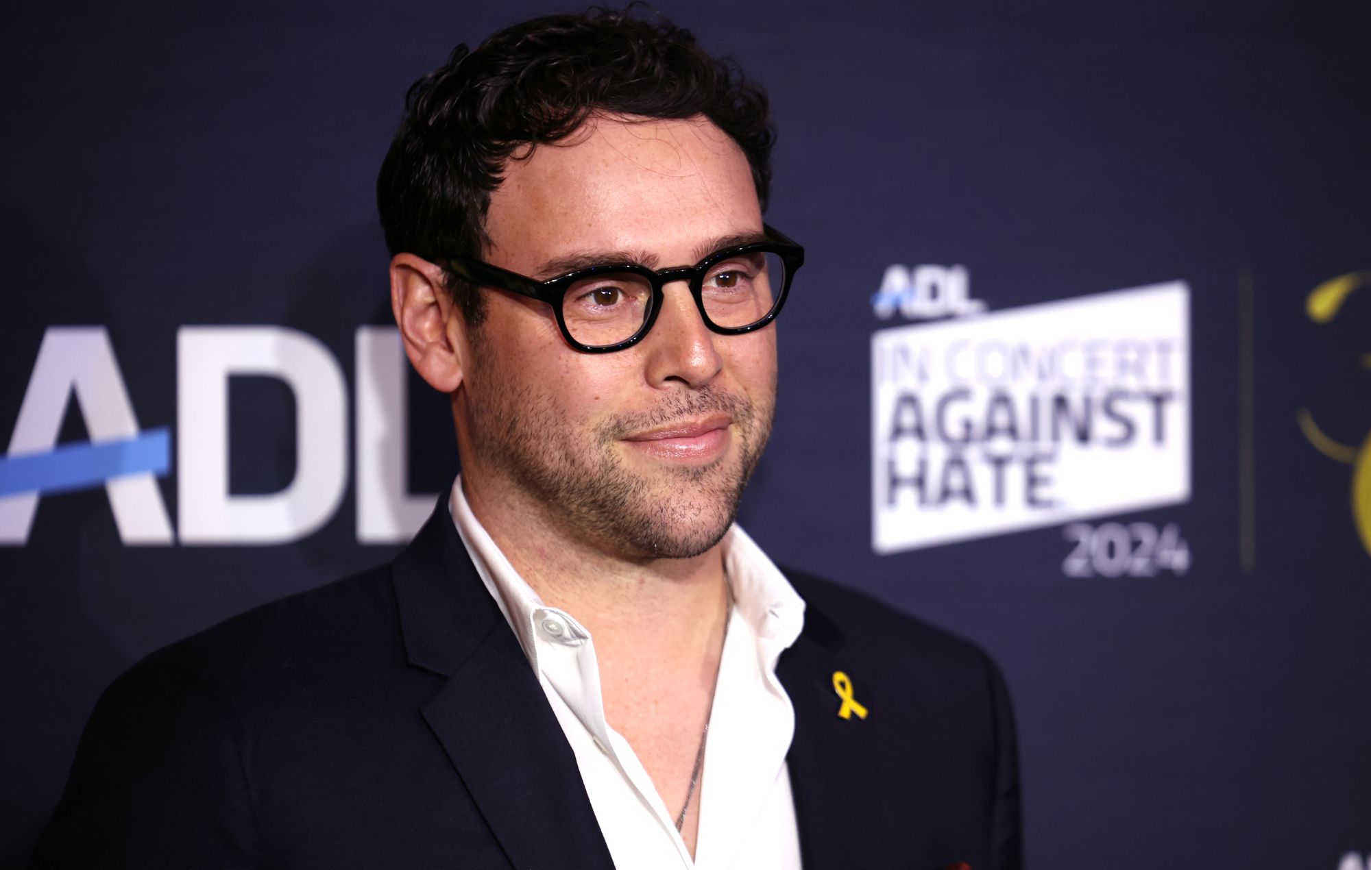 Scooter Braun is stepping down as CEO of HYBE America