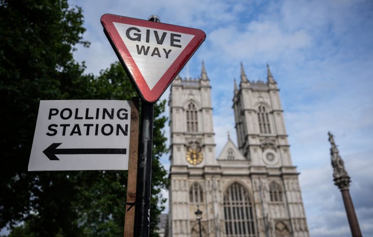 UK voting age to be lowered to 16