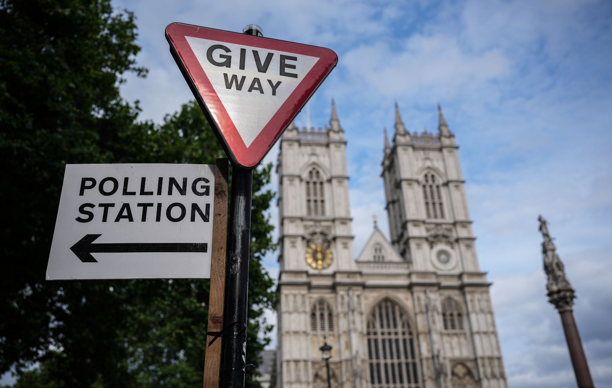 UK voting age to be lowered to 16