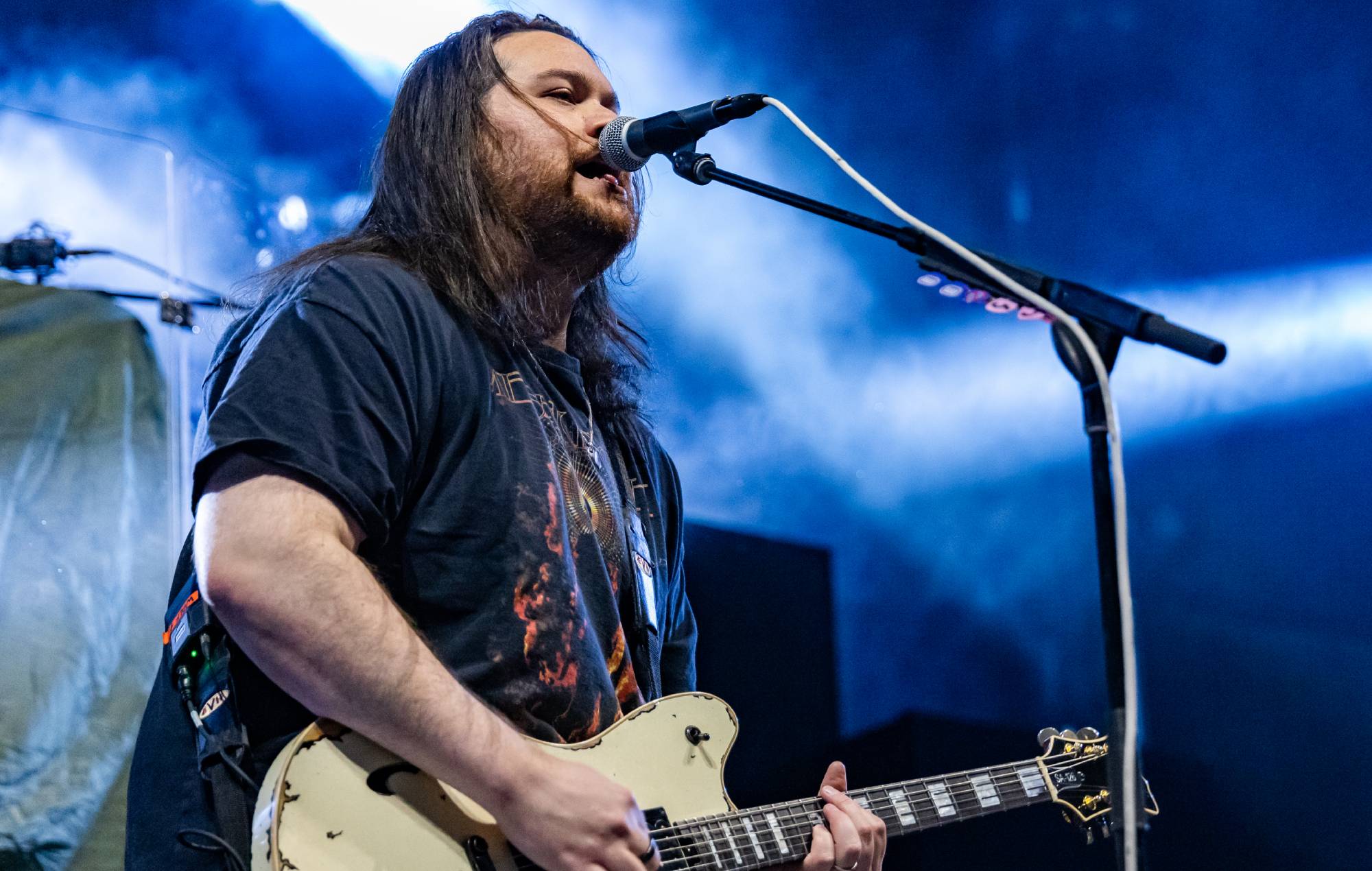 Watch Wolfgang Van Halen pay tribute to Ozzy Osbourne with ‘Mama I’m Coming Home’ cover