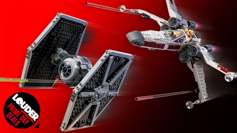 Stay on target! Recreate the iconic Death Star trench run with 29% off the Lego Star Wars TIE Fighter & X-Wing set