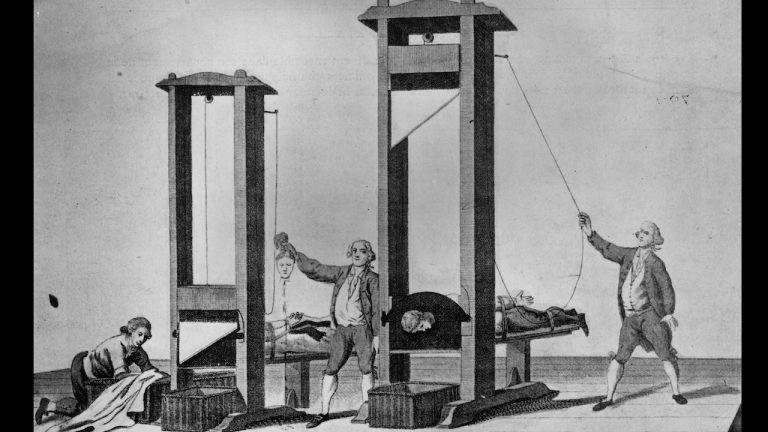 “It came down like a guillotine!” That time an angry Britpop icon nearly accidentally killed one of heavy metal’s most-famous superstars on a live British TV show