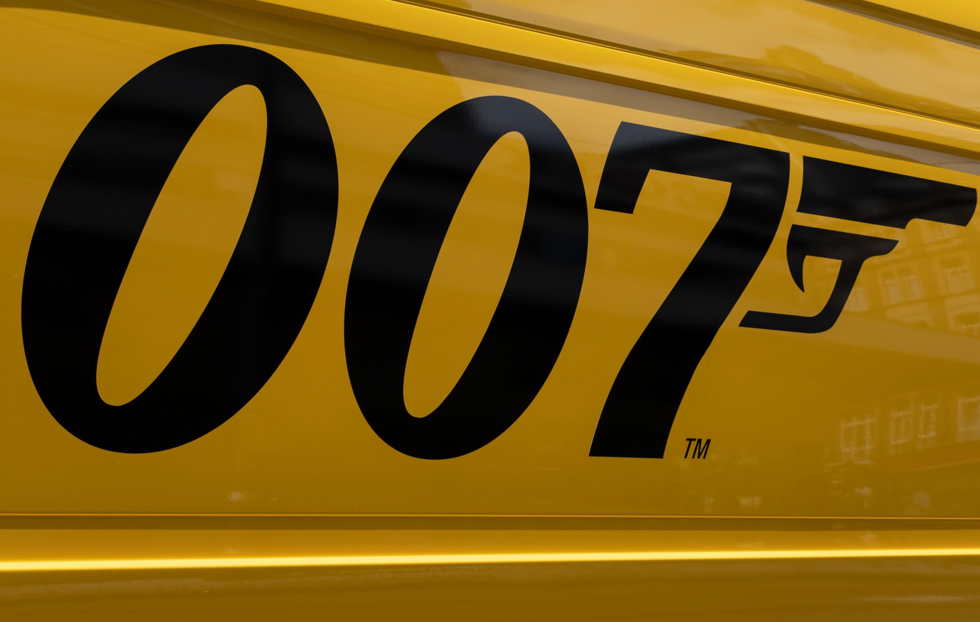 Joe Caroff, designer of the iconic James Bond logo, has died at 103