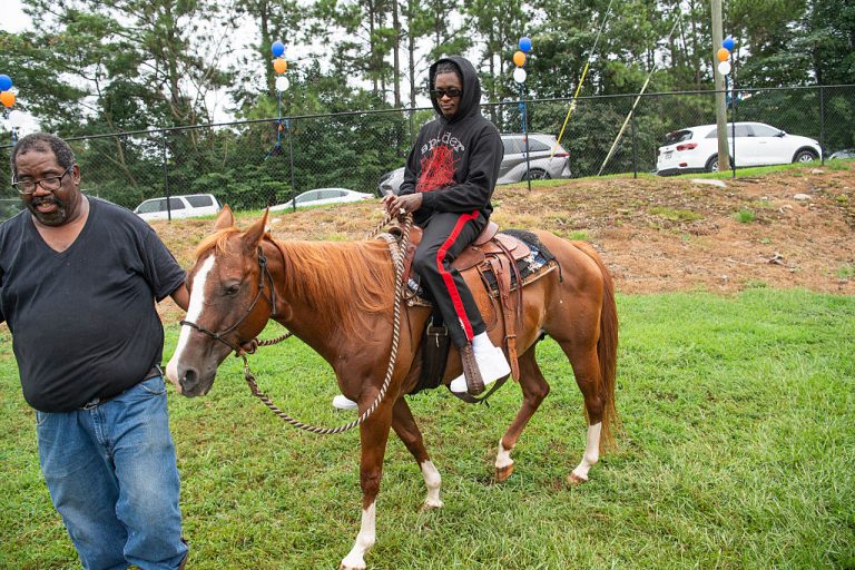 Young Thug Seems To Sneak Diss Former Homie Gunna On New Track
