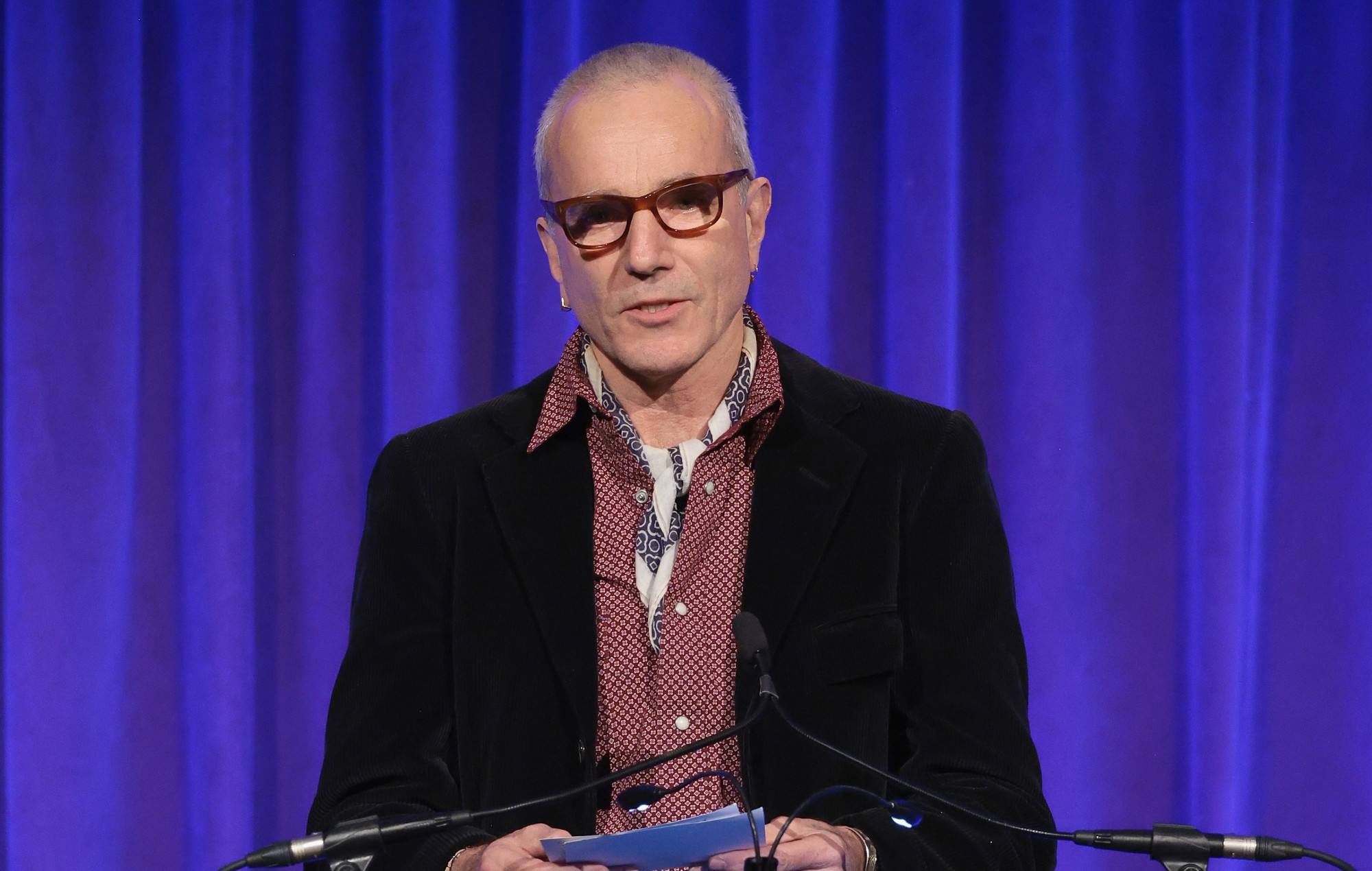 Daniel Day Lewis pictured alongside Sean Bean in long-awaited film return ‘Anemone’