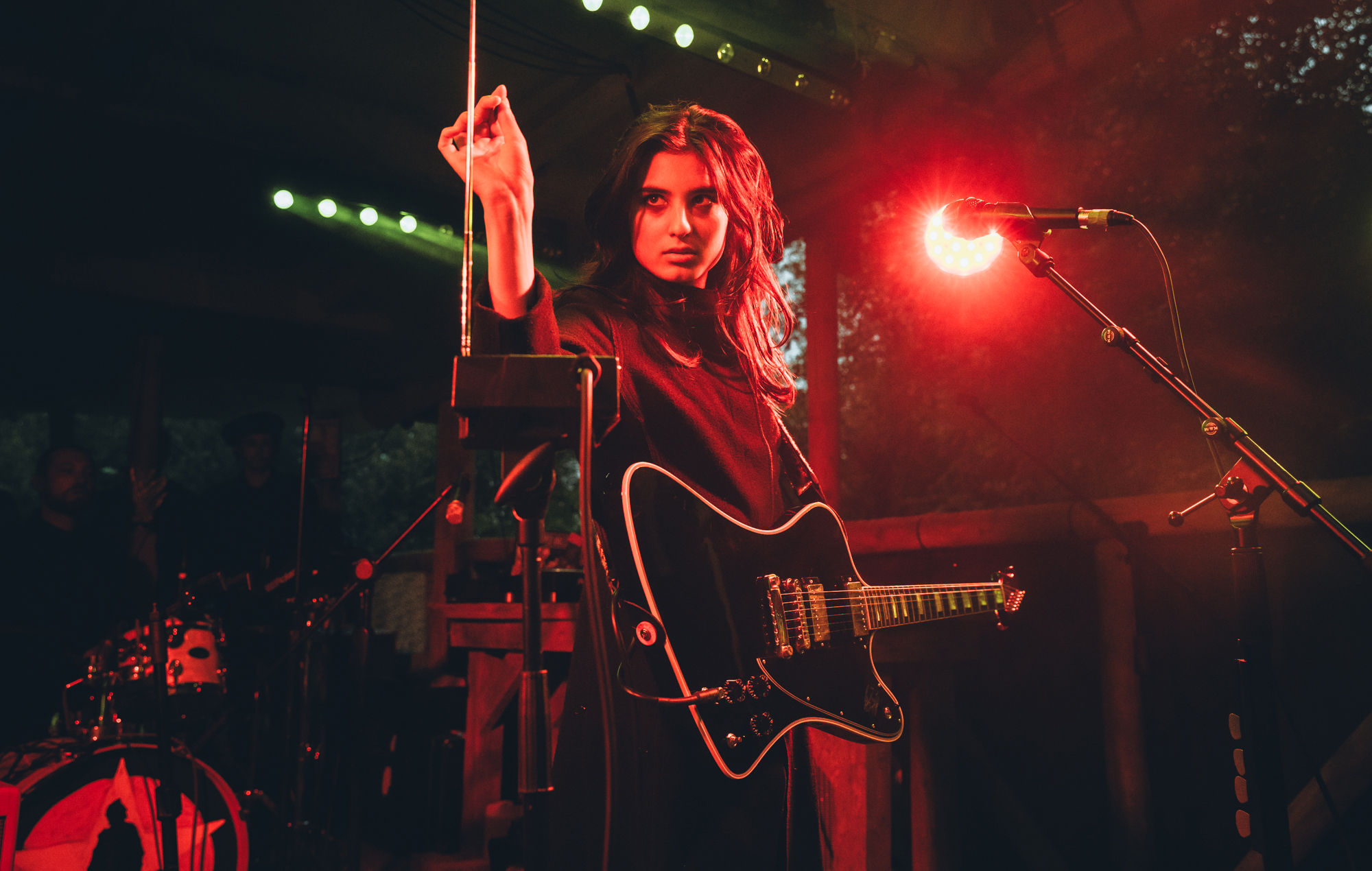 Heartworms announces ‘Poetry Edition’ of ‘Glutton For Punishment’ and two UK shows to close “this chapter and the year”