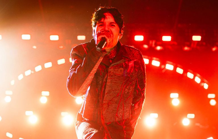 Bring Me The Horizon cover Oasis’ ‘Wonderwall’ in thunderous Reading 2025 headline set