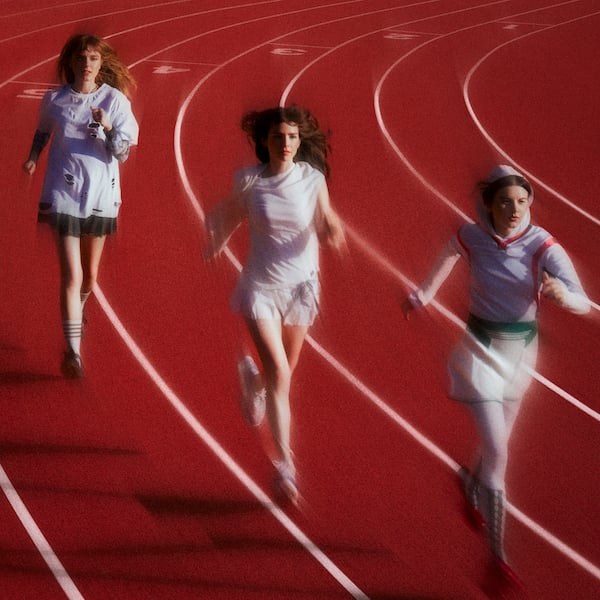 Los Angeles Post-Punk Trio Automatic Debuts “Anti-Love” Song “Lazy”