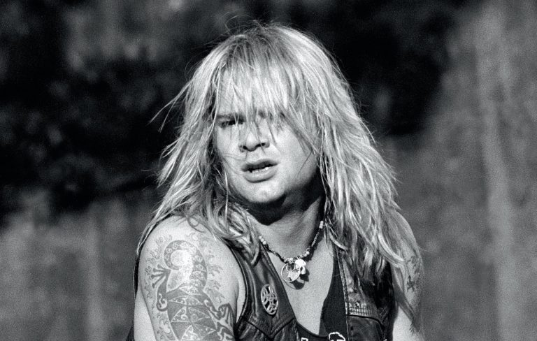 David Roach, singer of ’80s hard rock band Junkyard has died, aged 59