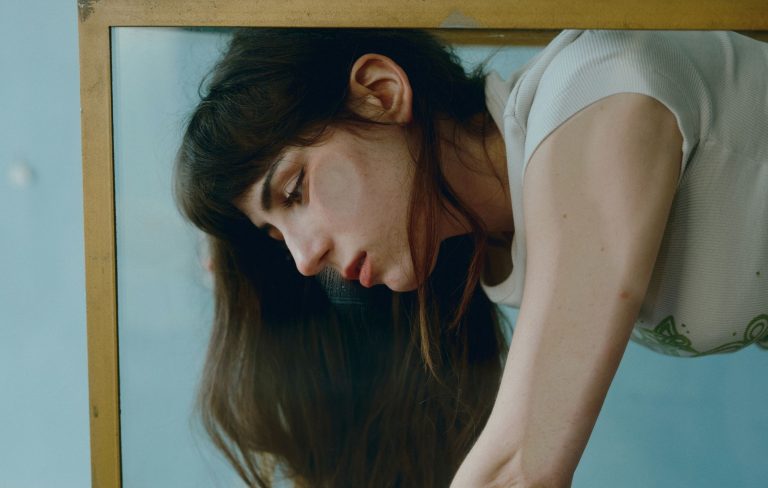 Watch Jeff Goldblum’s cameo in Dodie’s new video for ‘I Feel Bad For You, Dave’