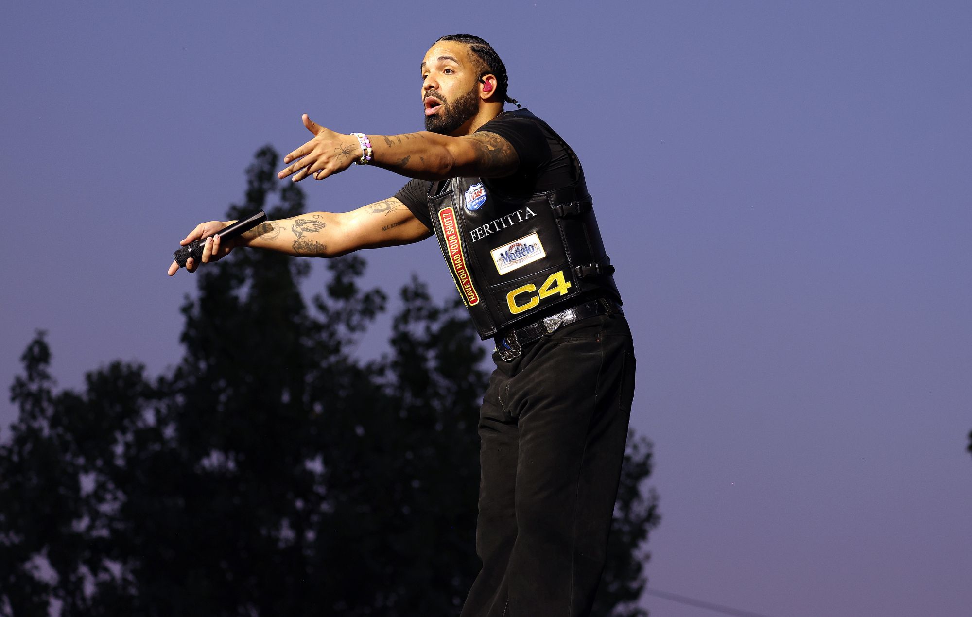 Drake and Adin Ross to cover funeral costs of Kick streamer who died mid-livestream after “10 days of torture”