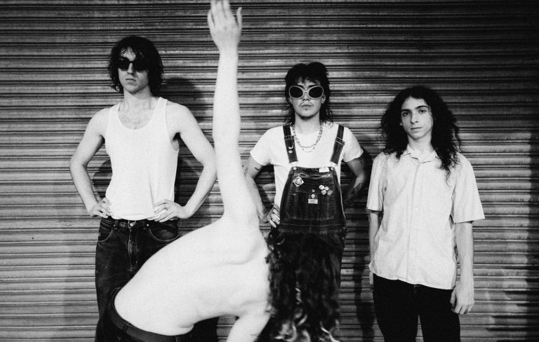 Geese share captivating new single ‘100 Horses’ and announce 2026 UK and European tour