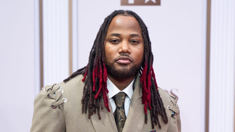 Leon Thomas Celebrates First Anniversary Of “MUTT” With NPR “Tiny Desk” Version On Streaming