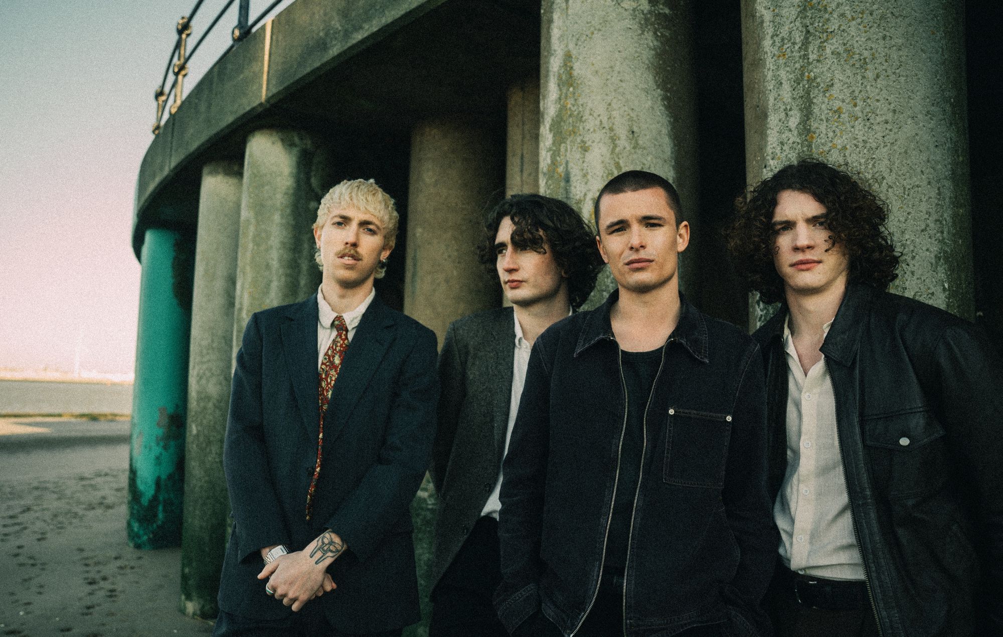 The Royston Club tell us about their raw new album ‘Songs For The Spine’: “We didn’t want to hide or shy away from anything”