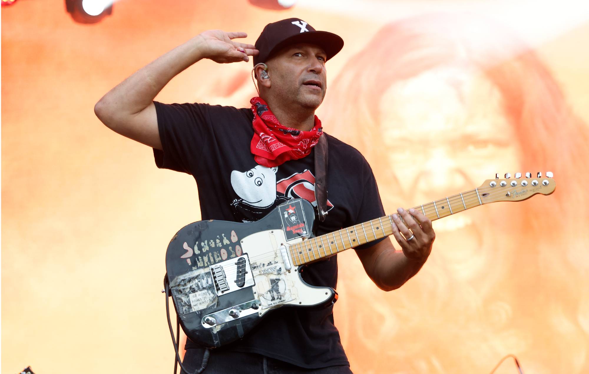 Tom Morello on Israel’s actions in Gaza: “STOP KILLING CHILDREN”