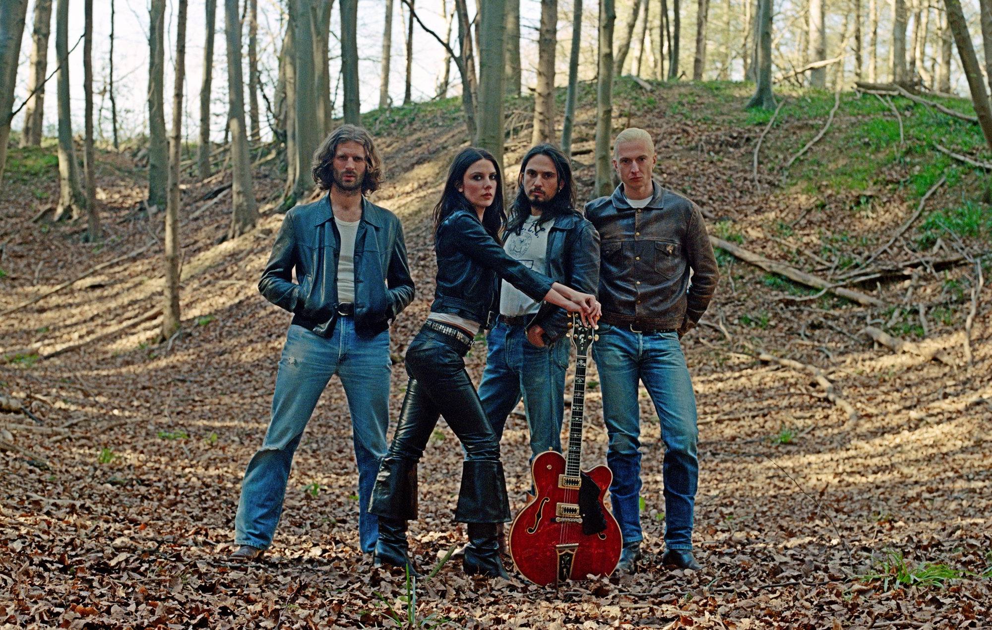 Listen to Wolf Alice’s psych-flavoured new single ‘White Horses’