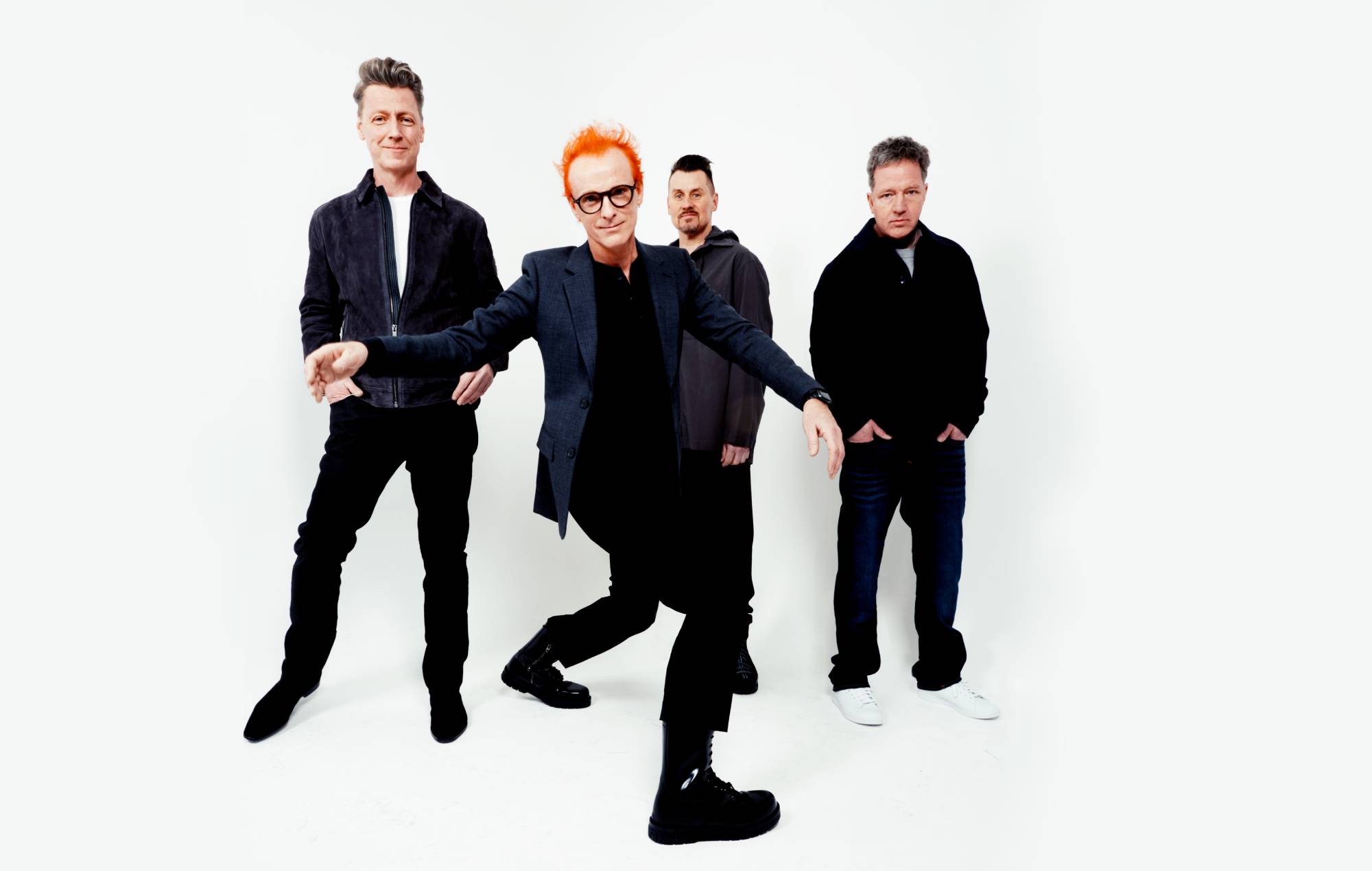 Watch Travis and Alex James cover Blur’s ‘The Universal’ at Big Feastival