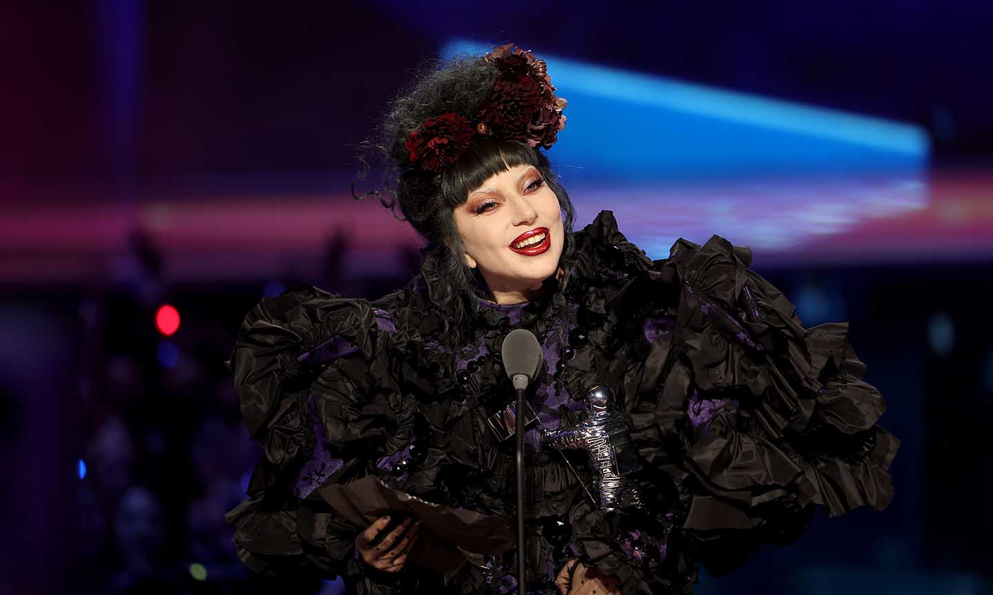 Lady Gaga Wins Big, Mariah Carey Honored At MTV VMA’s