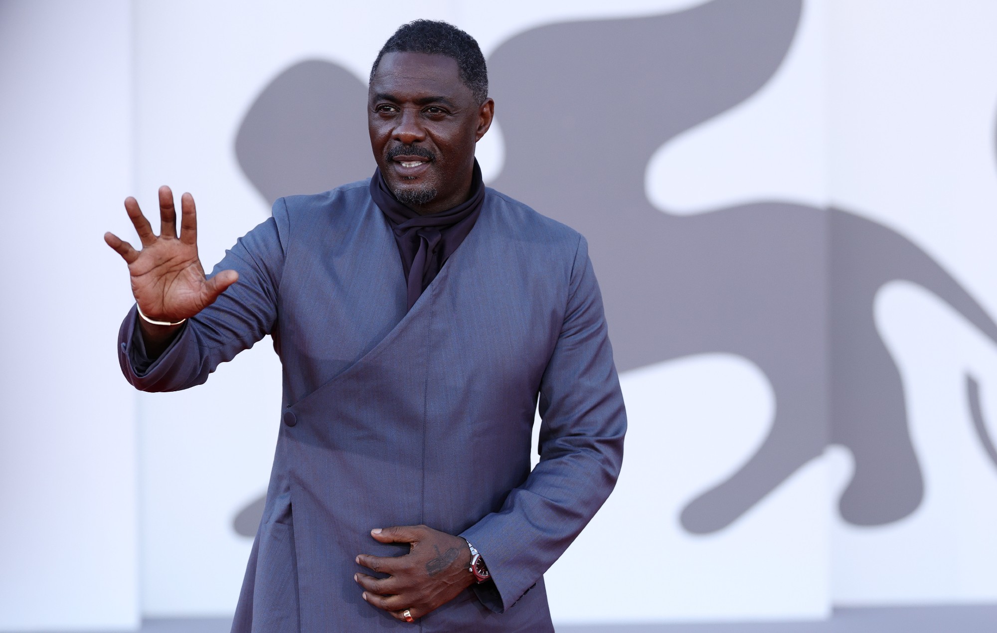 Idris Elba says he “doesn’t have the courage” to go into politics after London mayor rumours