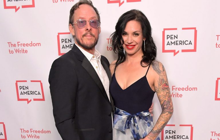 Weezer bassist’s wife avoids jail time for shooting at LAPD officers