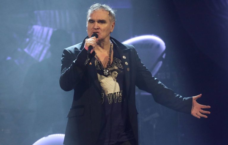 Morrissey cancels gig after “credible threat on life”, man charged for posting death threat on Bluesky