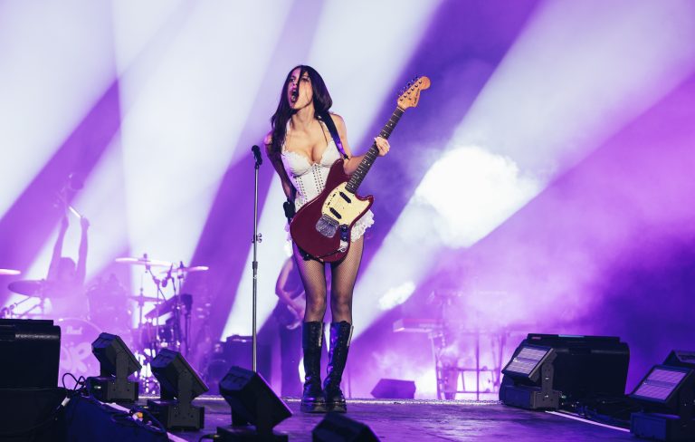 Olivia Rodrigo speaks out on “blatant censorship” of Jimmy Kimmel’s suspension