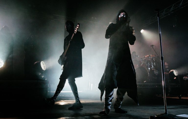 Watch Sleep Token perform ‘Provider’ and ‘Infinite Baths’ live for first time as they kick off 2025 US arena tour