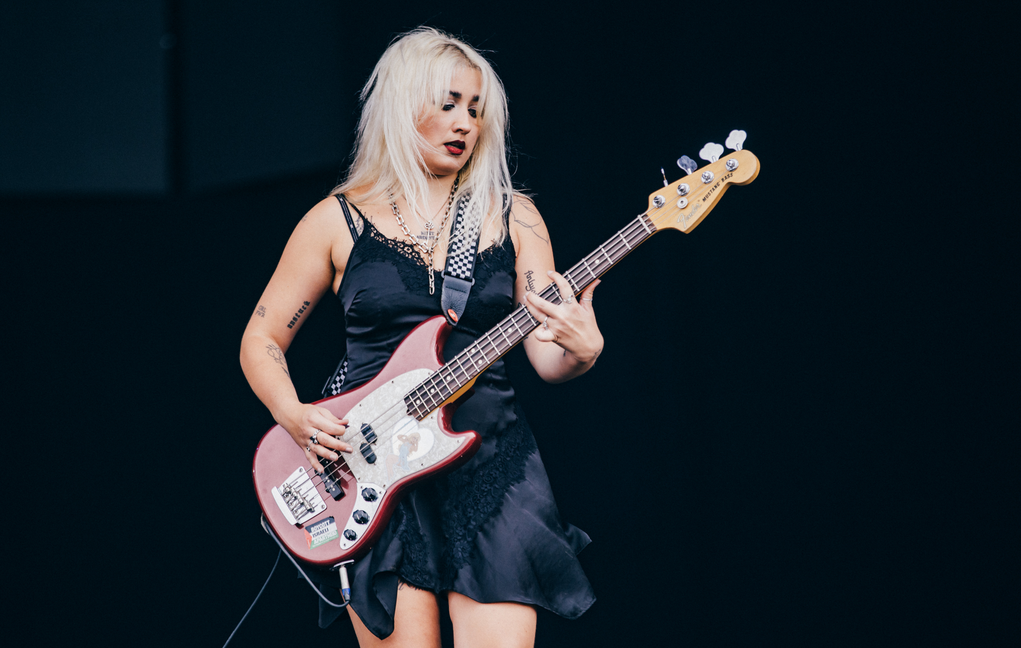 Lambrini Girls’ Selin Macieira-Boşgelmez to “take a step back from live shows” due to “seek medical help” on severe impact of touring with disabilities