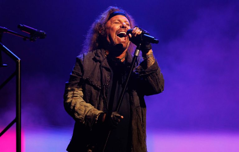 Mötley Crüe’s Vince Neil reveals he suffered a stroke in December