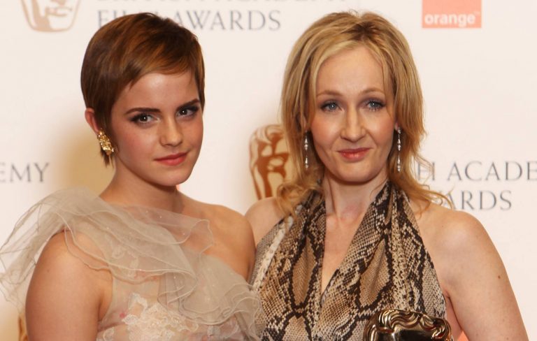 J.K. Rowling hits back at Emma Watson (again): “She’s ignorant of how ignorant she is”