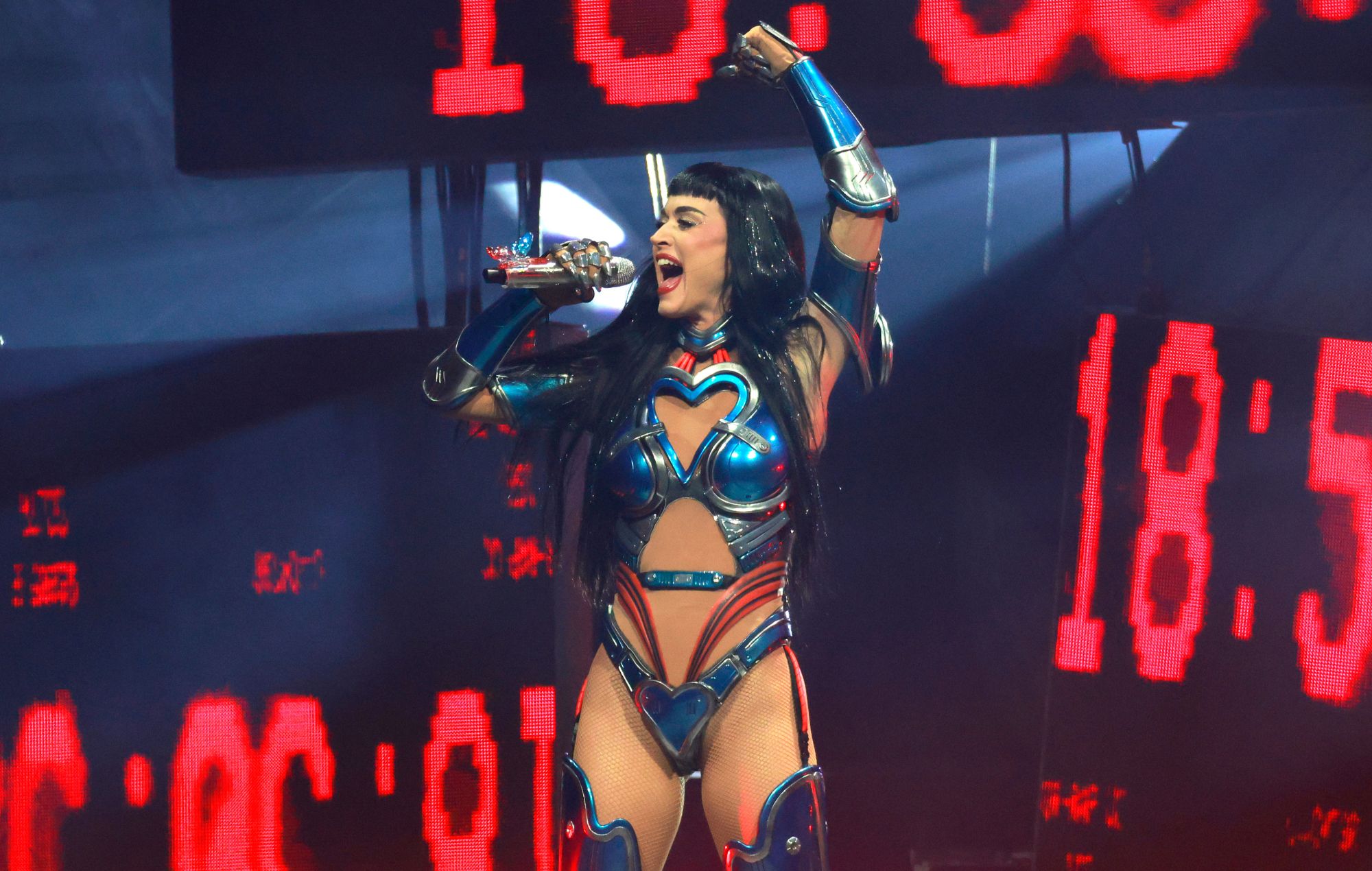 Katy Perry says she’s done “forcing” her career after “rollercoaster year” of ‘143’