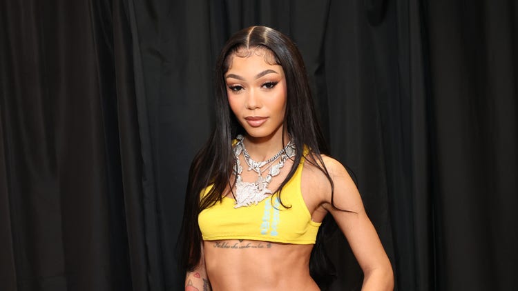 Coi Leray Steps Into ‘Pink Sweatsuits’ Era With “Pink Money” Featuring Bktherula And G Herbo