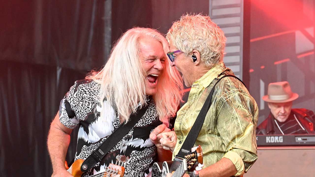 Warring REO Speedwagon members to reunite as grand marshals at University homecoming parade
