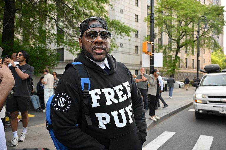 Diddy Had Knife Pressed To His Throat By Fellow Inmate