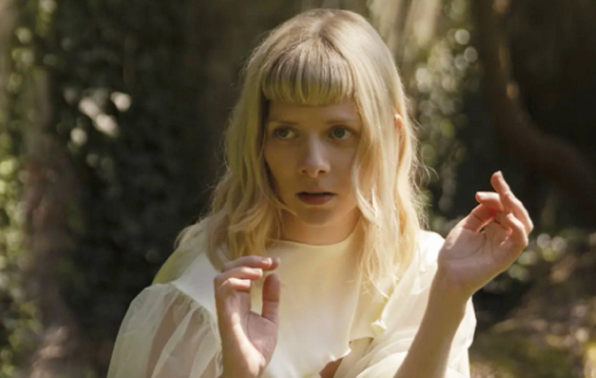 AURORA announces “intimate” and “special show” in London to benefit War Child