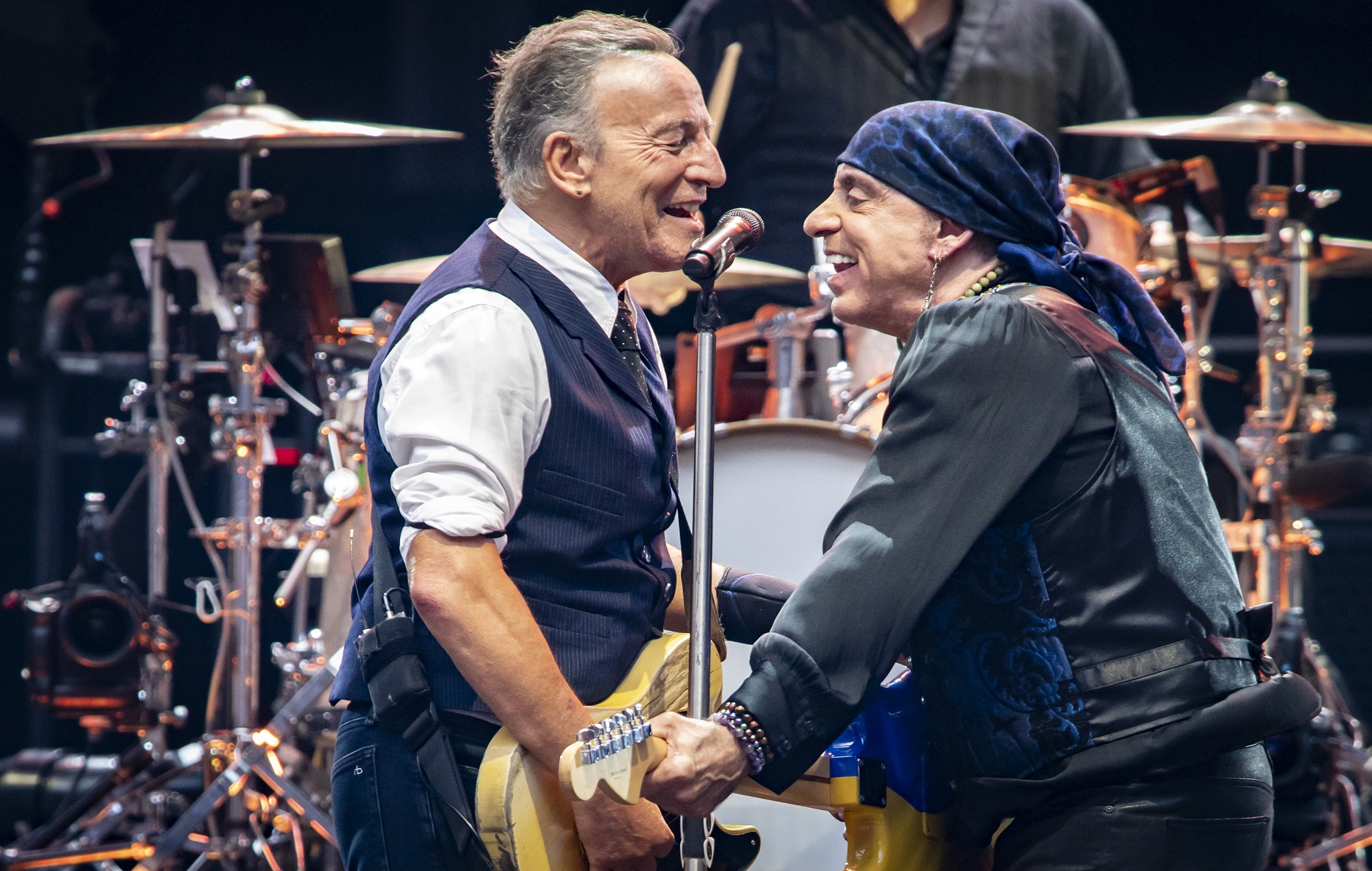 Watch Bruce Springsteen make surprise appearance at Steve Van Zandt benefit concert