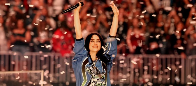 After Getting Grabbed At A Concert, Billie Eilish Thanked A Fan Who Confronted The Perpetrator