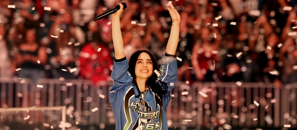 After Getting Grabbed At A Concert, Billie Eilish Thanked A Fan Who Confronted The Perpetrator